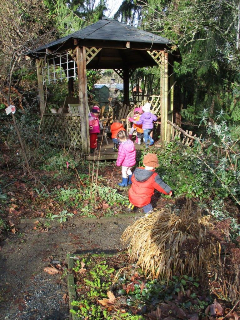 14047174_853705091427415_2686505372482603761_o - Enchanted Garden Preschool